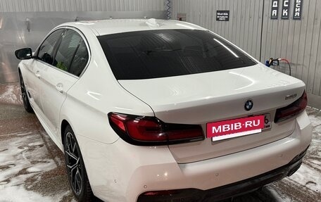 BMW 5 серия, 2021 год, 5 700 000 рублей, 6 фотография