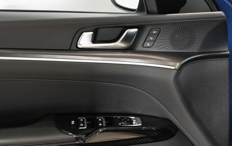 KIA K5, 2021 год, 2 848 200 рублей, 9 фотография