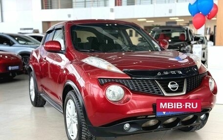 Nissan Juke II, 2011 год, 800 000 рублей, 3 фотография