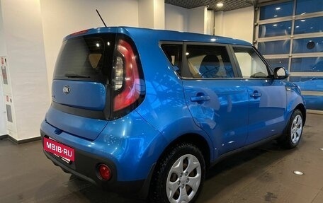 KIA Soul II рестайлинг, 2017 год, 1 760 000 рублей, 3 фотография