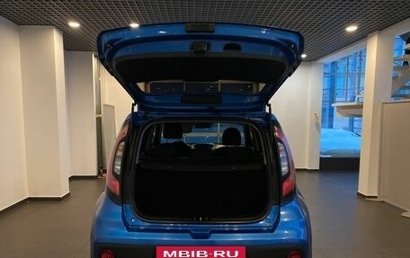 KIA Soul II рестайлинг, 2017 год, 1 760 000 рублей, 36 фотография