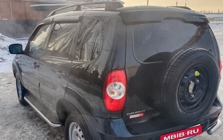 Chevrolet Niva I рестайлинг, 2017 год, 705 000 рублей, 4 фотография