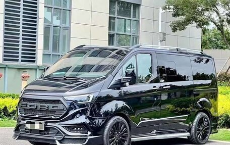 Ford Tourneo Custom I рестайлинг, 2024 год, 5 850 000 рублей, 2 фотография
