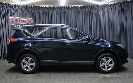 Toyota RAV4, 2018 год, 2 498 000 рублей, 4 фотография