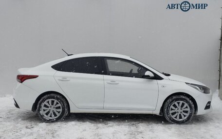 Hyundai Solaris II рестайлинг, 2018 год, 1 250 000 рублей, 4 фотография