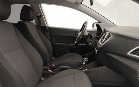 Hyundai Solaris II рестайлинг, 2018 год, 1 250 000 рублей, 10 фотография