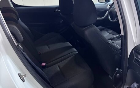 Peugeot 308 II, 2011 год, 395 000 рублей, 7 фотография