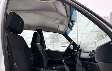 Chevrolet Niva I рестайлинг, 2017 год, 620 000 рублей, 8 фотография
