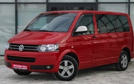 Volkswagen Multivan T5, 2010 год, 1 880 000 рублей, 1 фотография