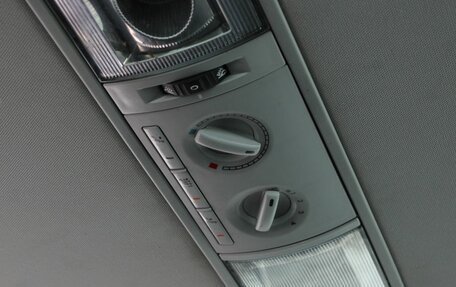 Volkswagen Multivan T5, 2010 год, 1 880 000 рублей, 22 фотография