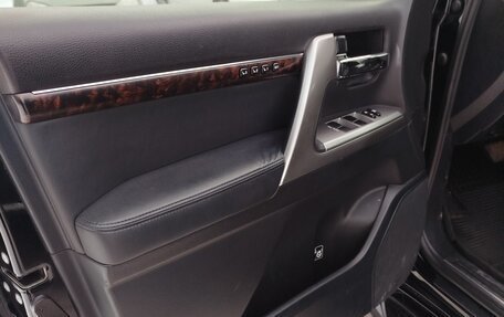 Toyota Land Cruiser 200, 2014 год, 4 470 000 рублей, 13 фотография