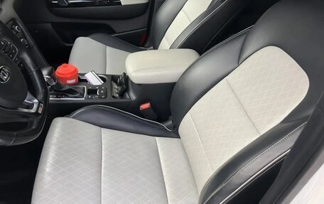 KIA Sportage IV рестайлинг, 2016 год, 2 280 000 рублей, 7 фотография