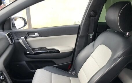 KIA Sportage IV рестайлинг, 2016 год, 2 280 000 рублей, 5 фотография