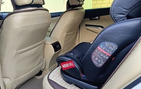 Toyota Camry, 2017 год, 2 400 000 рублей, 14 фотография