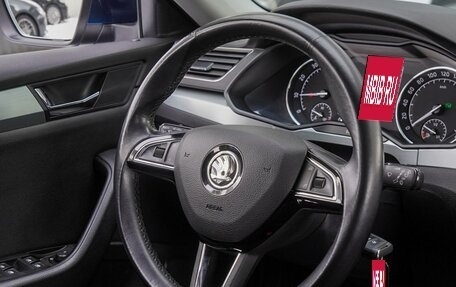 Skoda Superb III рестайлинг, 2017 год, 2 099 000 рублей, 19 фотография