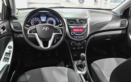 Hyundai Solaris II рестайлинг, 2013 год, 749 000 рублей, 6 фотография