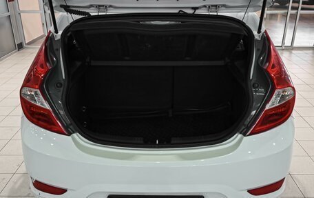 Hyundai Solaris II рестайлинг, 2013 год, 749 000 рублей, 20 фотография