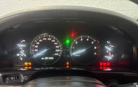 Toyota Land Cruiser 100 рестайлинг 2, 2004 год, 1 500 000 рублей, 5 фотография