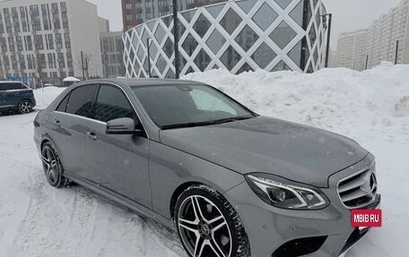 Mercedes-Benz E-Класс, 2014 год, 2 300 000 рублей, 10 фотография