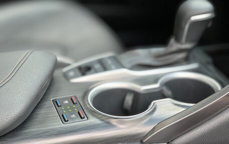 Toyota Camry, 2023 год, 3 390 000 рублей, 11 фотография