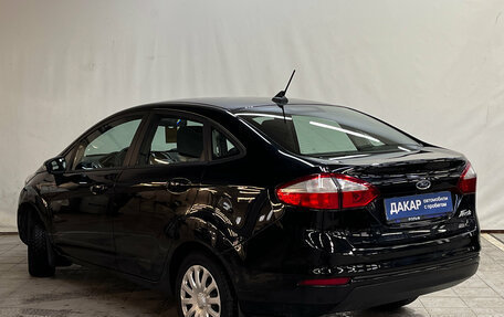 Ford Fiesta, 2016 год, 780 000 рублей, 4 фотография