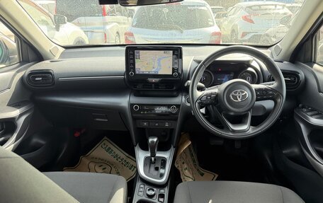 Toyota Yaris Cross, 2020 год, 1 820 000 рублей, 7 фотография