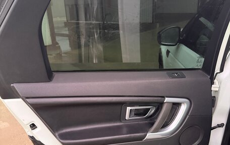 Land Rover Discovery Sport I рестайлинг, 2015 год, 2 060 000 рублей, 16 фотография