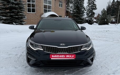 KIA Optima IV, 2019 год, 2 200 000 рублей, 2 фотография