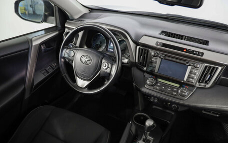 Toyota RAV4, 2015 год, 1 849 000 рублей, 8 фотография