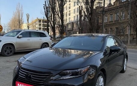Lexus ES VII, 2017 год, 2 800 000 рублей, 7 фотография