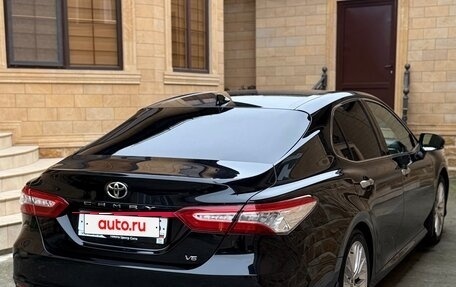 Toyota Camry, 2019 год, 2 900 000 рублей, 4 фотография