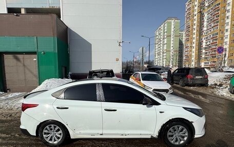 Hyundai Solaris II рестайлинг, 2020 год, 1 090 000 рублей, 8 фотография