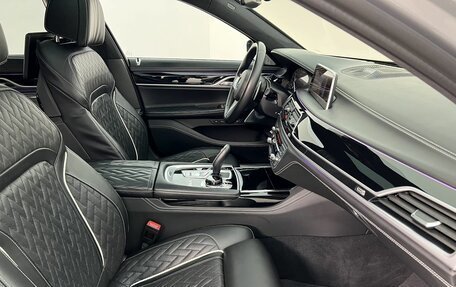 BMW 7 серия, 2019 год, 7 895 000 рублей, 13 фотография