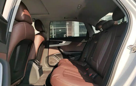 Audi A4, 2018 год, 1 710 911 рублей, 8 фотография