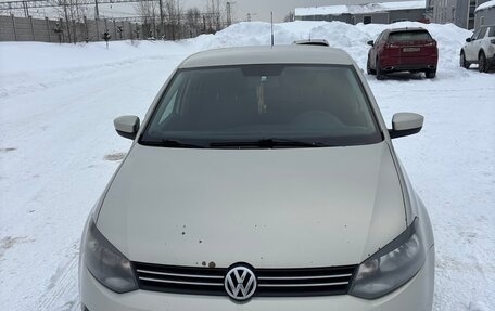 Volkswagen Polo VI (EU Market), 2010 год, 650 000 рублей, 5 фотография