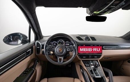 Porsche Cayenne III, 2020 год, 13 990 000 рублей, 14 фотография