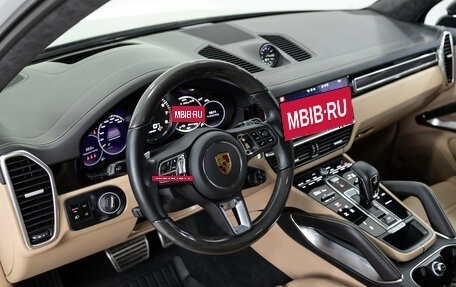 Porsche Cayenne III, 2020 год, 13 990 000 рублей, 11 фотография