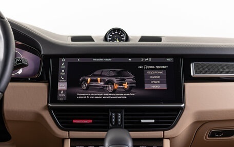 Porsche Cayenne III, 2020 год, 13 990 000 рублей, 28 фотография