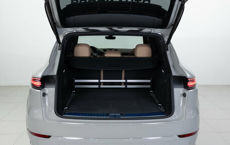 Porsche Cayenne III, 2020 год, 13 990 000 рублей, 38 фотография