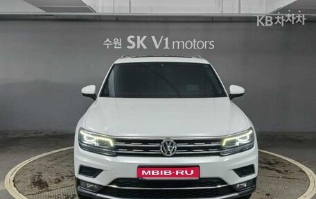 Volkswagen Tiguan II, 2020 год, 2 450 099 рублей, 1 фотография