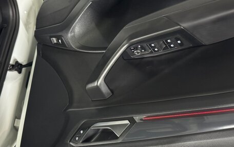 Volkswagen T-Roc I, 2021 год, 1 790 099 рублей, 11 фотография