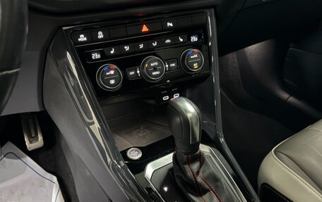 Volkswagen T-Roc I, 2021 год, 1 790 099 рублей, 10 фотография