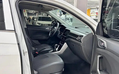 Volkswagen T-Cross I, 2023 год, 1 560 000 рублей, 10 фотография