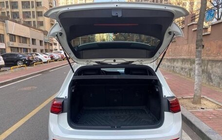 Volkswagen Golf VIII, 2022 год, 1 687 000 рублей, 8 фотография