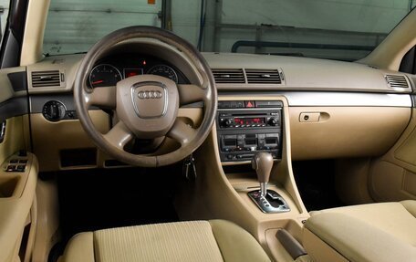 Audi A4, 2005 год, 669 000 рублей, 6 фотография