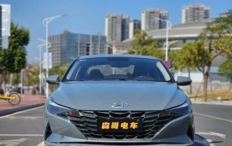 Hyundai Elantra, 2022 год, 1 295 000 рублей, 2 фотография