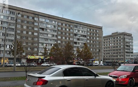 Nissan Skyline, 2001 год, 700 000 рублей, 6 фотография