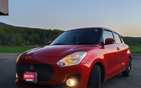 Suzuki Swift V, 2017 год, 1 355 000 рублей, 8 фотография