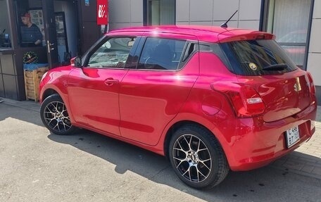 Suzuki Swift V, 2017 год, 1 355 000 рублей, 10 фотография
