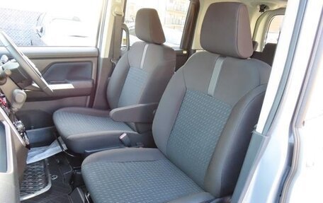 Toyota Roomy I, 2022 год, 1 050 007 рублей, 22 фотография